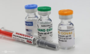 ベトナムは8月に、自前のCovid-19ワクチンの大量生産を開始することを目標